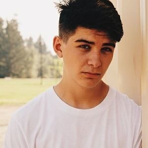 Meet your Posher, Will